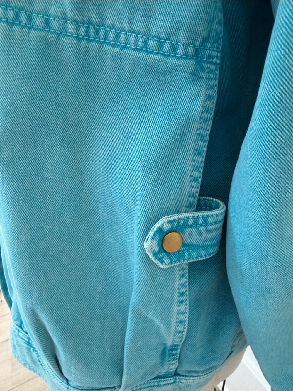 Gucci Turquoise Denim Jacket with Cherry Patch - Picture 4 of 16